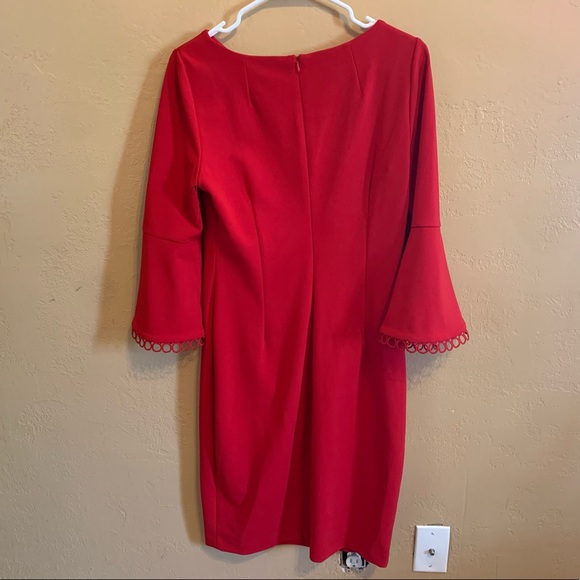 NWOT Calvin Klein Women's Circle Trim at Bell Sleeve Cuff Sheath Dress - Picture 2 of 9